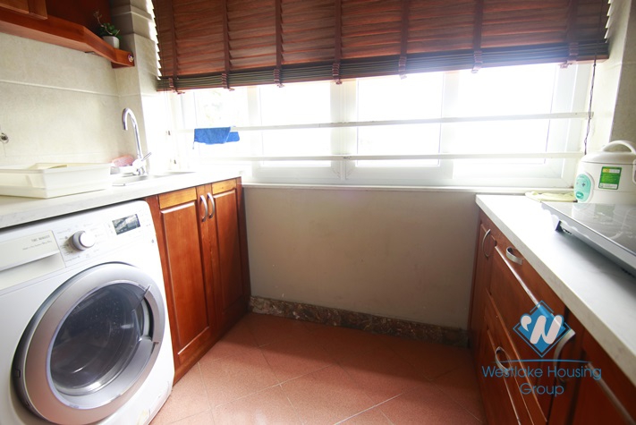 One bedroom apartment for rent on Dong Da district, Hanoi